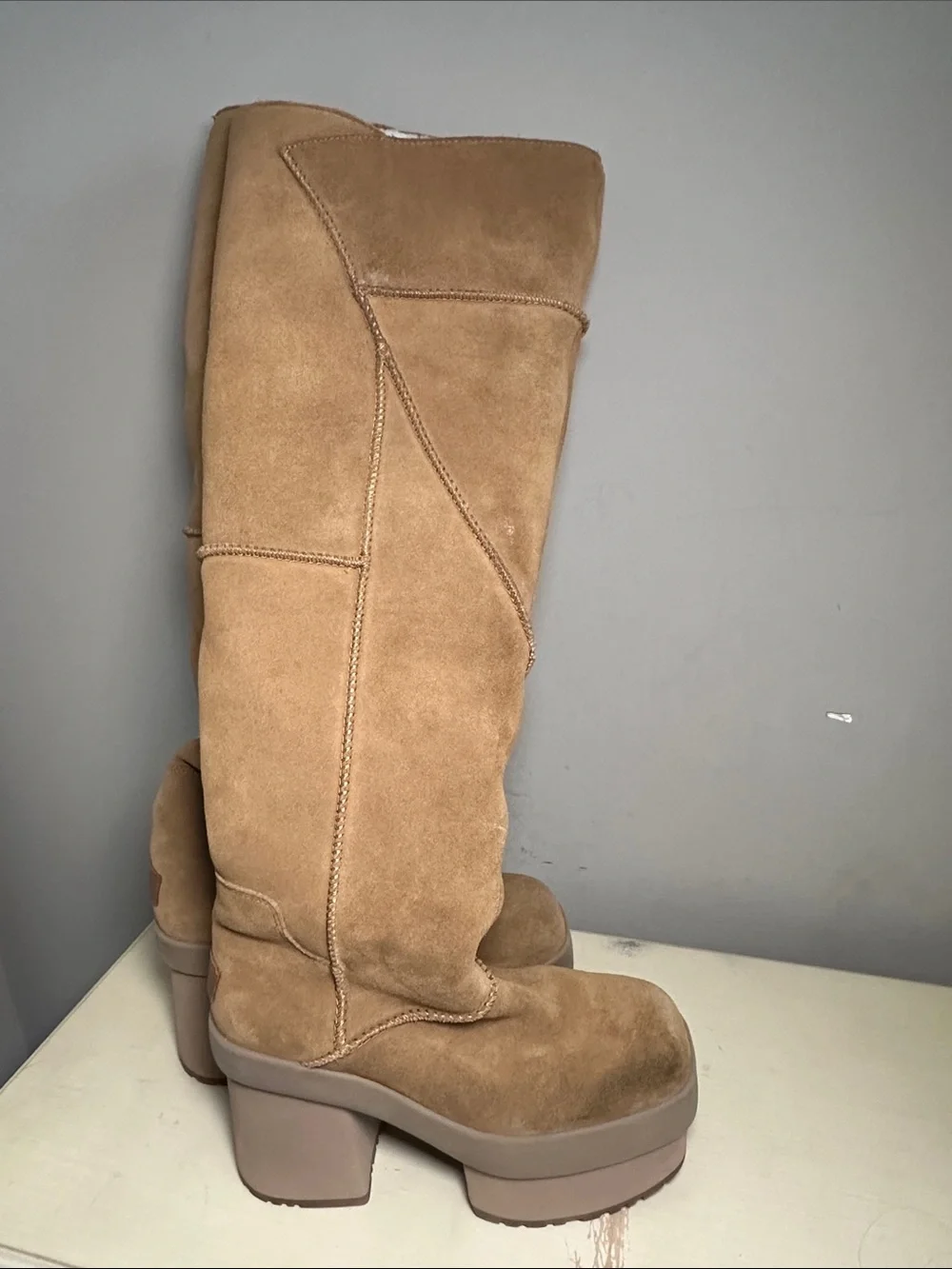 Ugg Xtra heights Tall over the knee Suede Platform chestnut tan boots